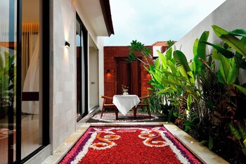 three brothers villas and suite munggu