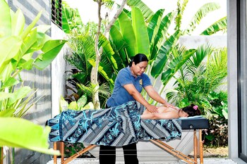 three brothers villas and suite munggu