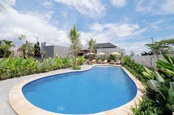 three brothers villas and suite munggu