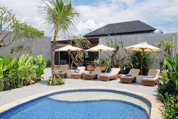 three brothers villas and suite munggu
