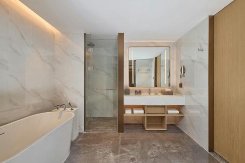 courtyard by marriott xiamen xiangan