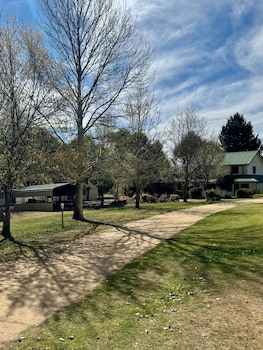 snowy river holiday park