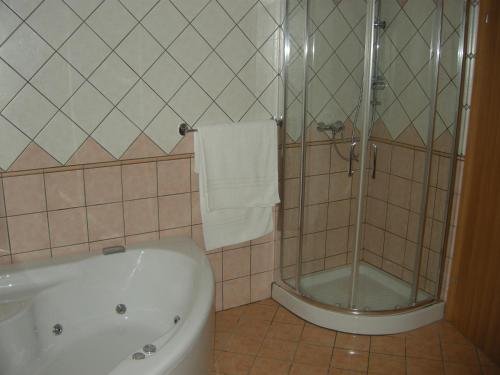 barcellona pozzo di gotto