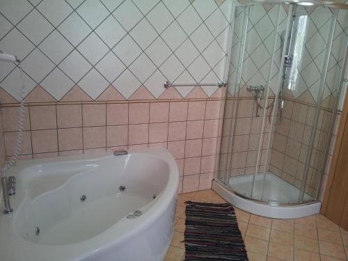 barcellona pozzo di gotto