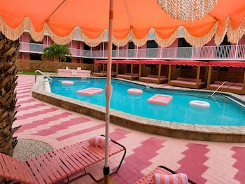 abode beach house