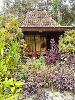 puunee wild river resto and villas