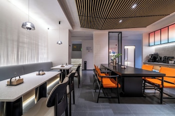 cybo junting shangpin hotel chengdu chunxi road tianfu square branch