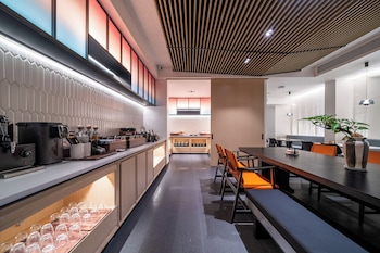 cybo junting shangpin hotel chengdu chunxi road tianfu square branch
