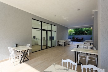 hotel talgha