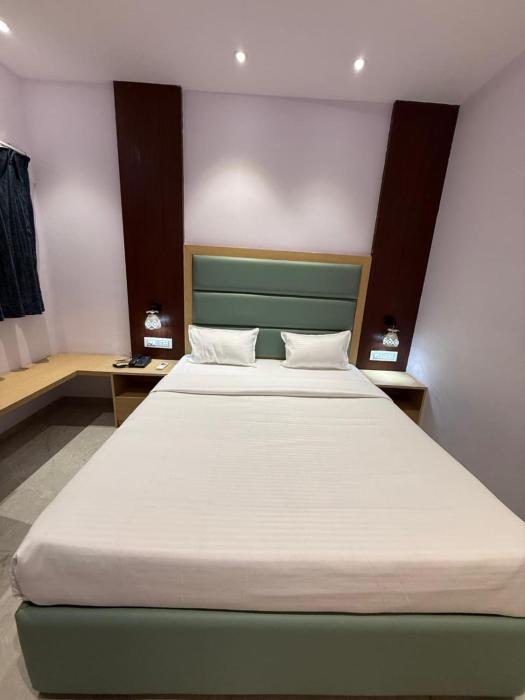 hotel grand soma