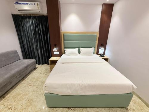 hotel grand soma