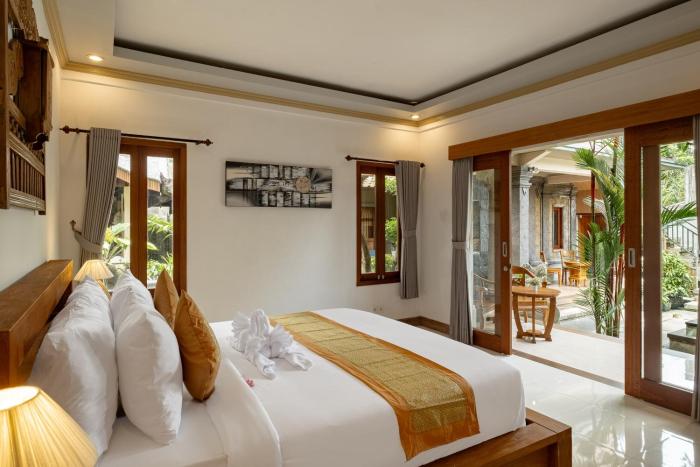 togog polos ubud house