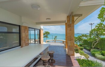 golden horizon villa