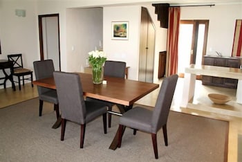 Diemersfontein Wine And Country Estate,Paarl>>Cape Town,3 star