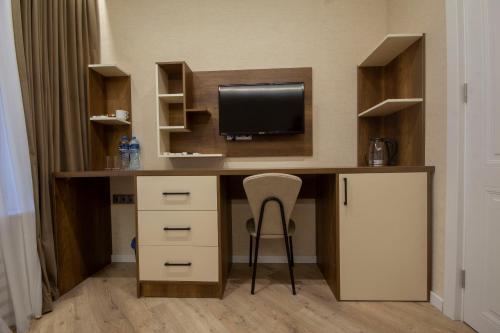 kinor david glatt kosher hotel
