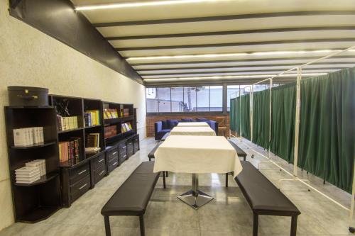 kinor david glatt kosher hotel