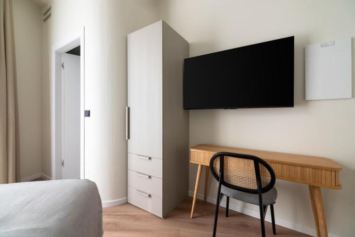limehome athens agora