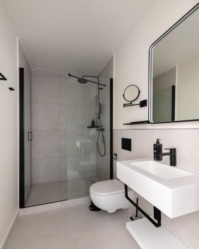 limehome athens agora