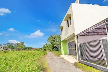 hotel o mirza guesthouse syariah
