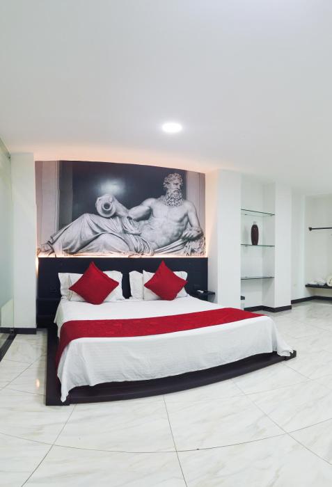 hotel fenix