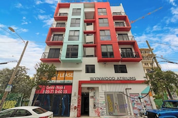 heart of wynwood rooftop pool balcony