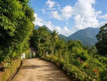 hilltop retreat matale
