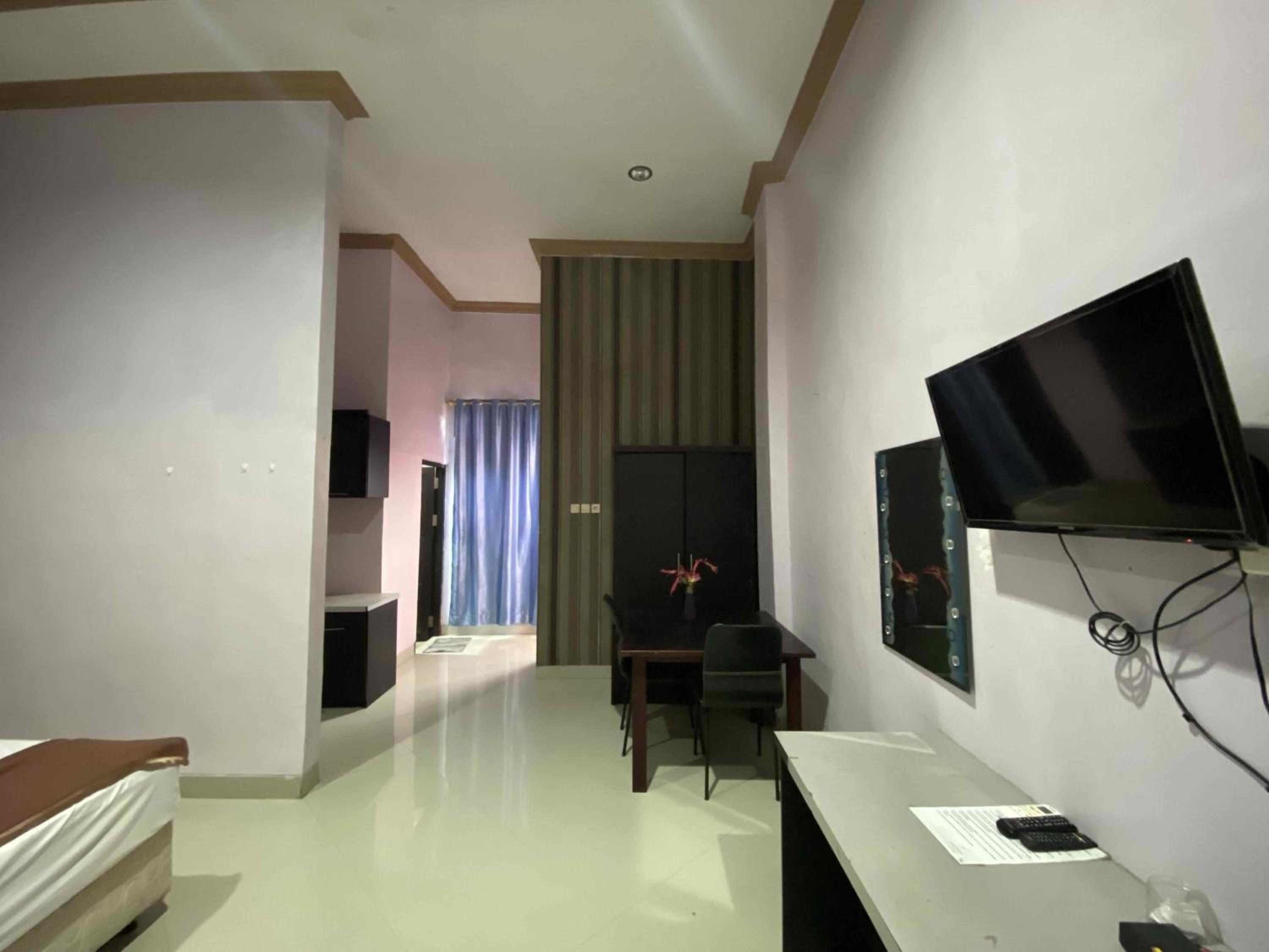 hotel o near universitas palangka raya