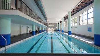 Century Club - Luxury Apartment Hotels,,3 star