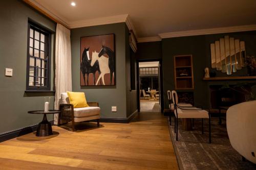 diggers country house