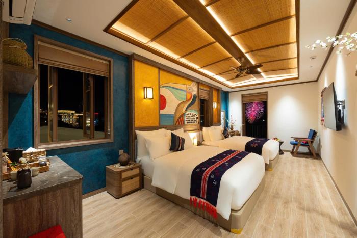 zao hotel firework and sea view