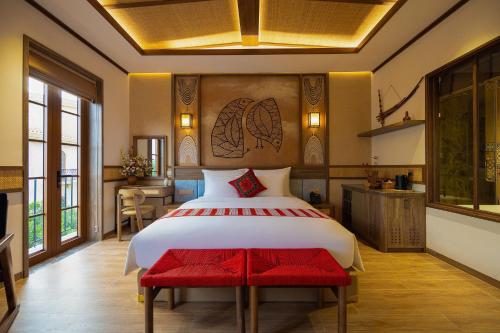 zao hotel firework and sea view