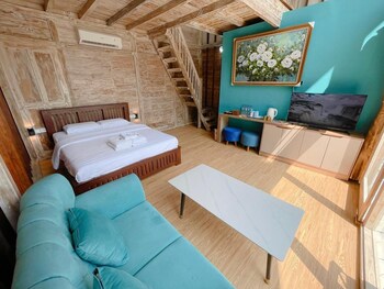 Nglaras Resort Yogyakarta,,3 star