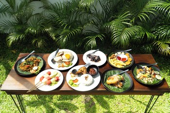 Nglaras Resort Yogyakarta,,3 star