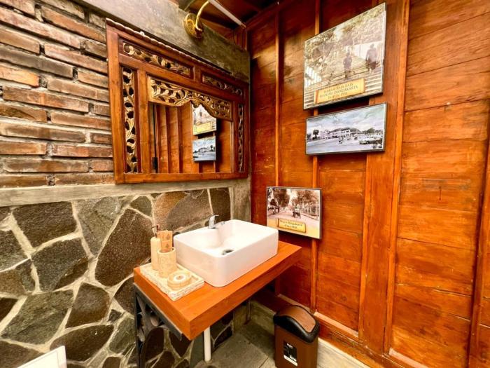 nglaras resort yogyakarta