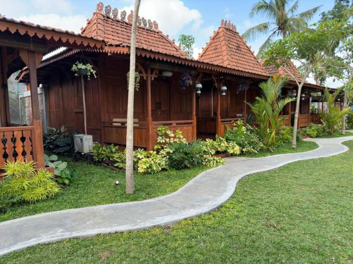 nglaras resort yogyakarta