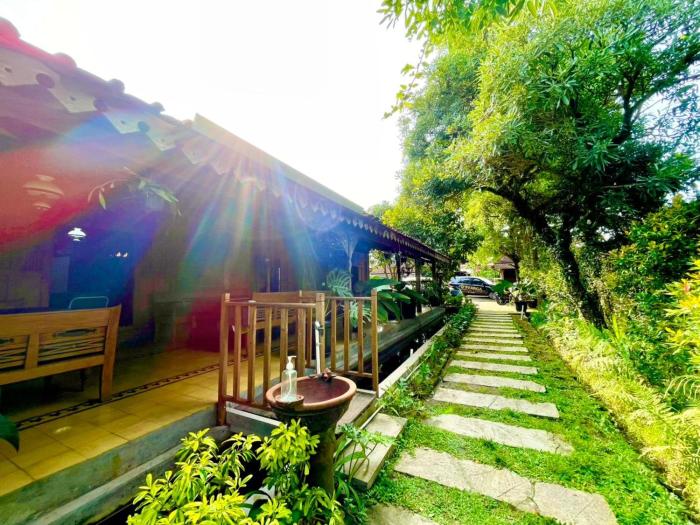 nglaras resort yogyakarta