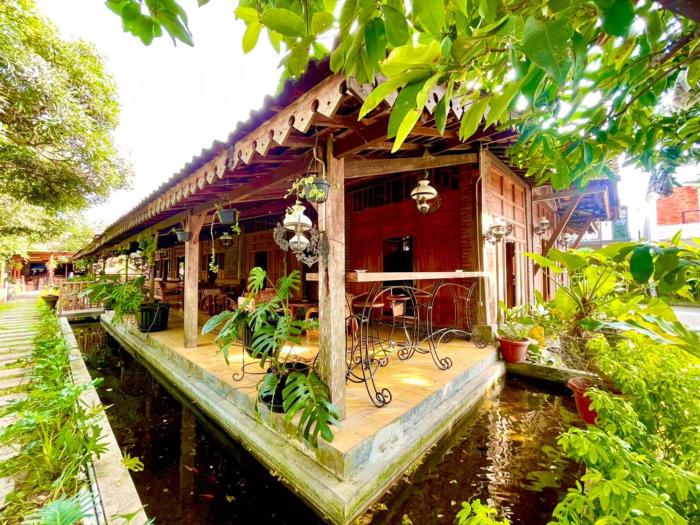 nglaras resort yogyakarta