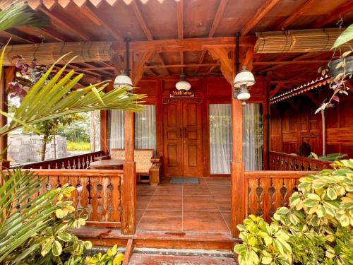 nglaras resort yogyakarta