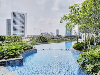 45 antasari suite powered by cocotel