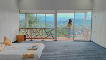 tong resort