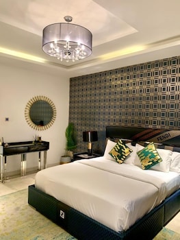 sujimoto luxury
