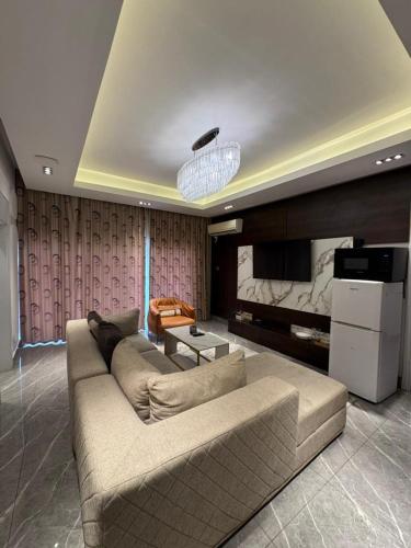 sujimoto luxury