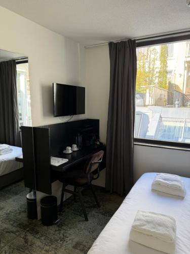 sanda vondel park hotel