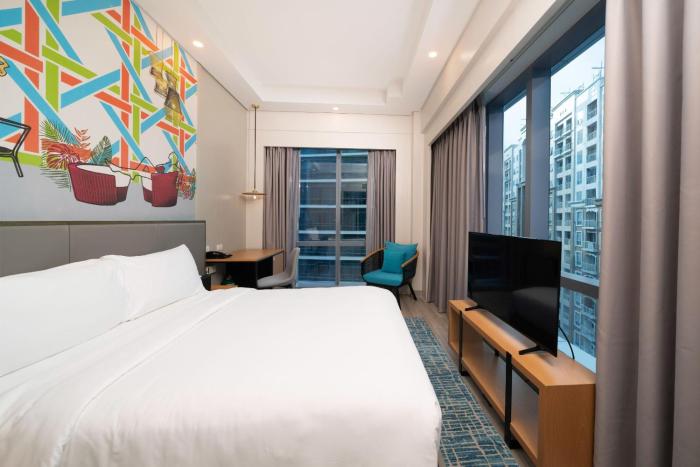 mcollection mactan island stay near beach and airport