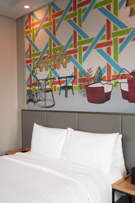 mcollection mactan island stay near beach and airport