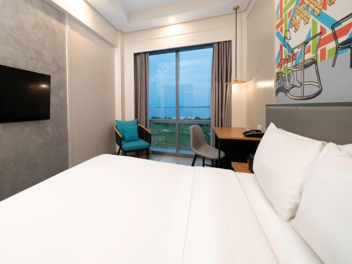 mcollection mactan island stay near beach and airport