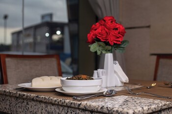 bon hotel pearl jabi lake