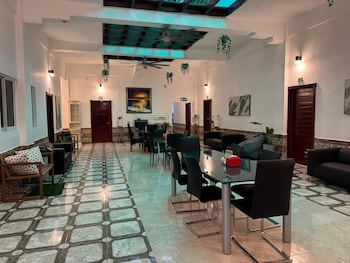 colonial hotel boutique