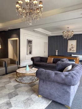 sujimoto residences precious