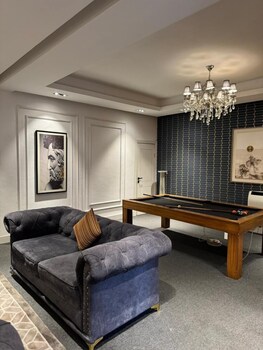 sujimoto residences precious